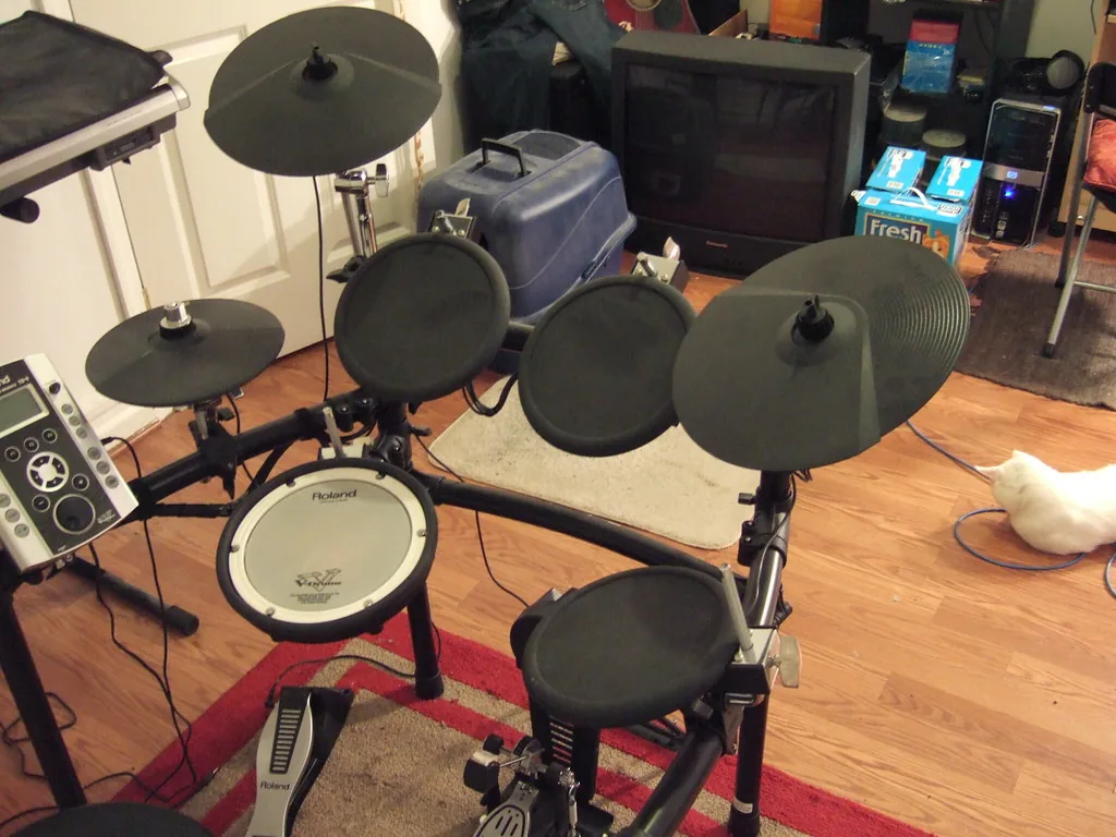 Electronic drum kit for playing blues Electronic drum kit for playing blues